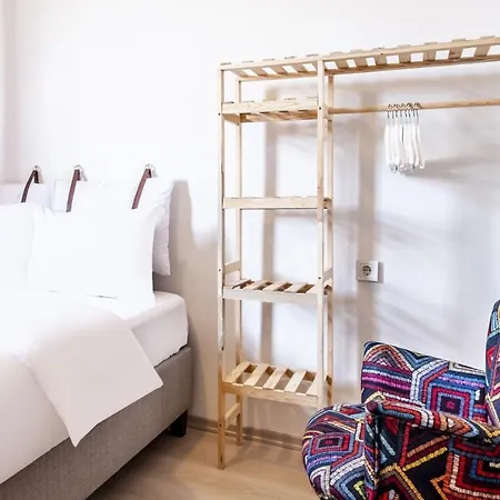 アパート Lovely Studio In Sisli With Balcony イスタンブール