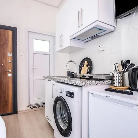 Apartment Lovely Studio In Sisli With Balcony *